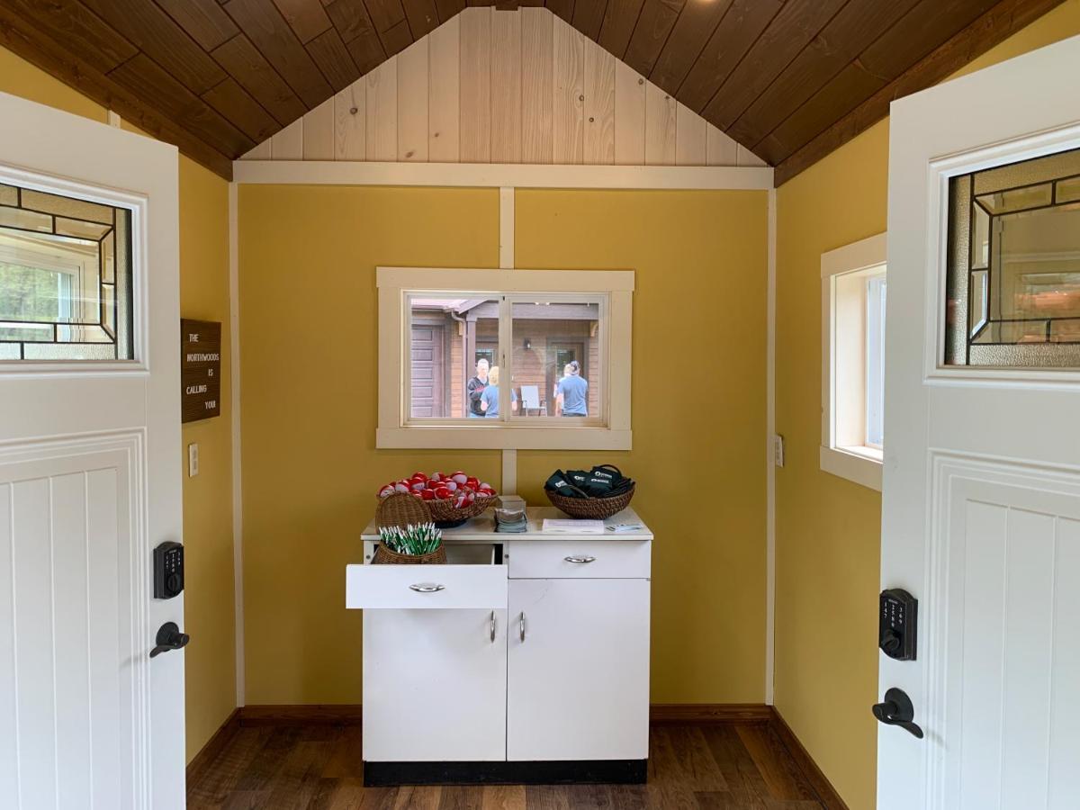 Deerwood Resort - Whippoorwill Cabin Land O'Lakes Екстериор снимка